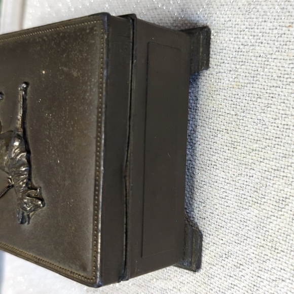 VTG BRONZE CIGARETTE BOX - Picture 5 of 7